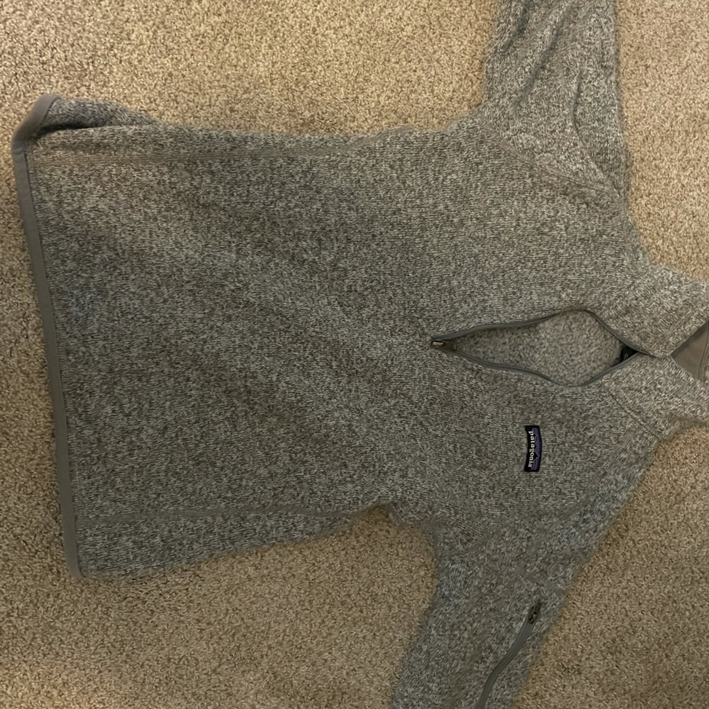 Women’s XS Patagonia pull over